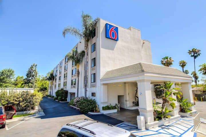 Hotel 43 of 44