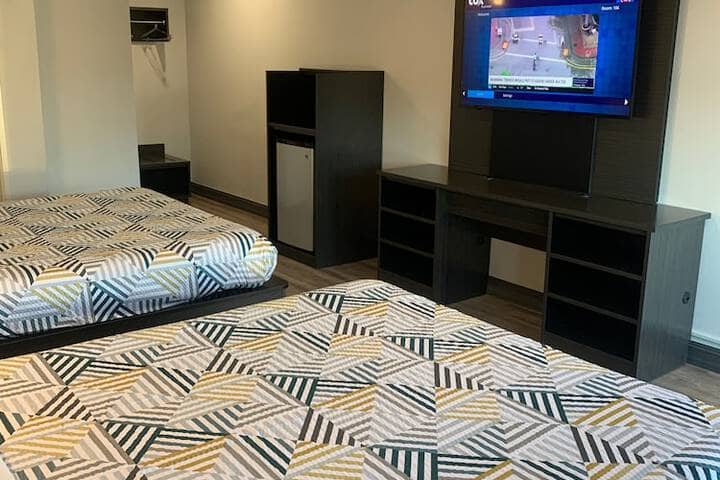 Room 5 of 35